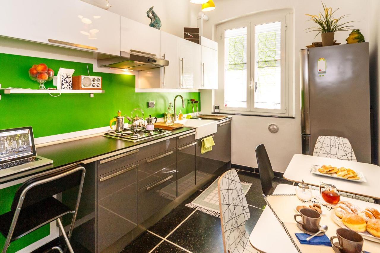 Girovagando B&B Genova Eksteriør billede