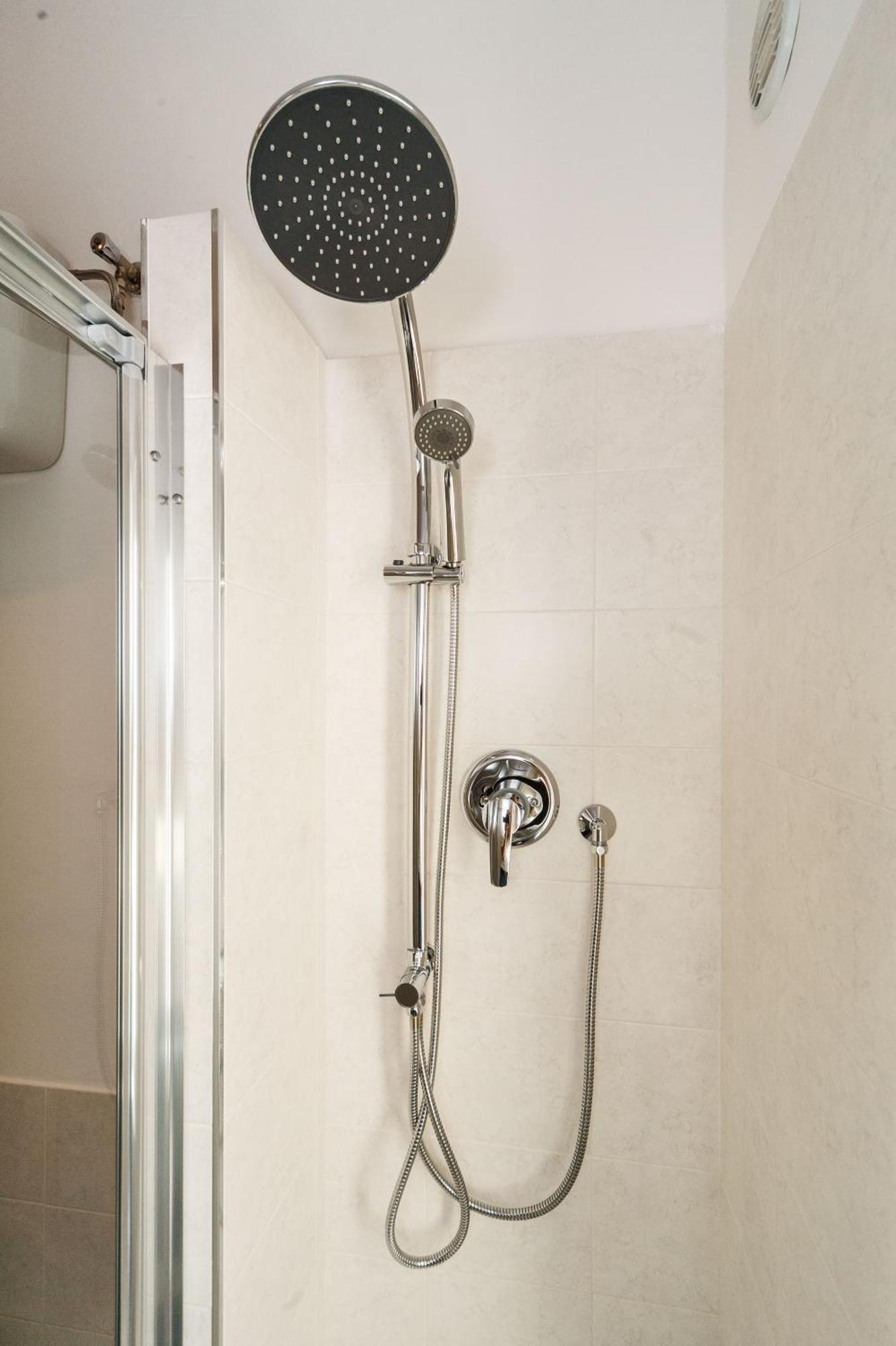 Girovagando B&B Genova Værelse billede